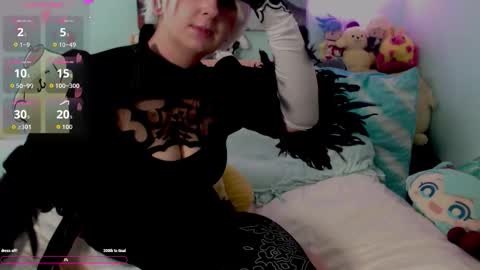 Snapshot of starsaturn chatting on October 17, 3:21 am Saturn online show from October 17, 3:21 am