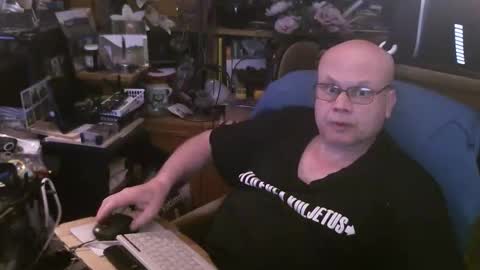 starterxyman online show from May 2, 3:51 pm