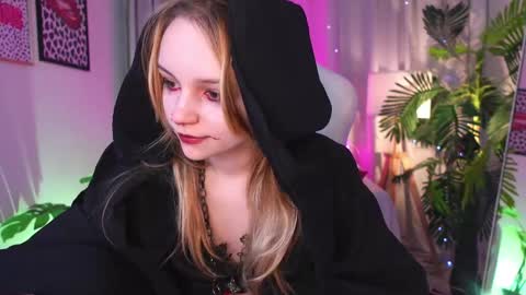 MONICA online show from October 15, 2:07 pm