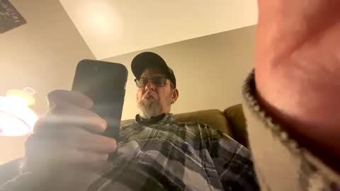 steel259373 online show from October 3, 4:21 am