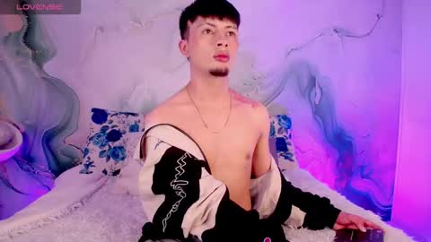 Steev online show from March 5, 3:59 am