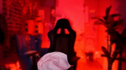 stef_nicks online show from February 17, 9:30 am