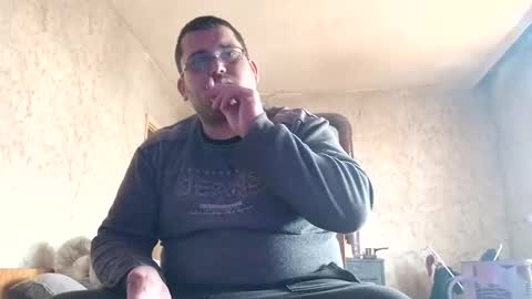 Snapshot of stefan90pt chatting on February 26, 9:22 am Stefan online show from February 26, 9:22 am