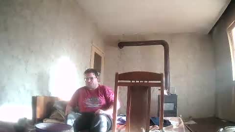 Snapshot of stefan90pt chatting on December 8, 12:52 pm Stefan online show from December 8, 12:52 pm