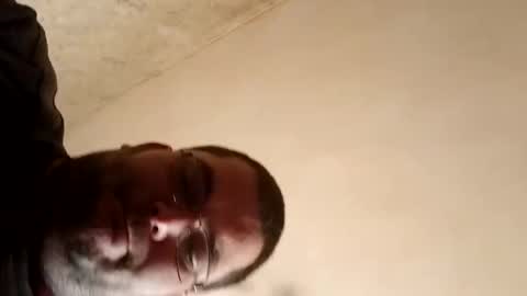 Snapshot of stefan90pt chatting on March 5, 11:49 am Stefan online show from March 5, 11:49 am