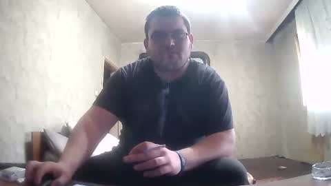 Snapshot of stefan90pt chatting on February 15, 7:38 am Stefan online show from February 15, 7:38 am