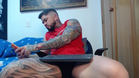 stefanodangelo01 online show from October 26, 4:46 am