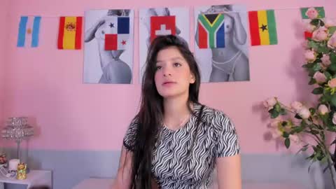 Stefany online show from June 18, 11:48 am