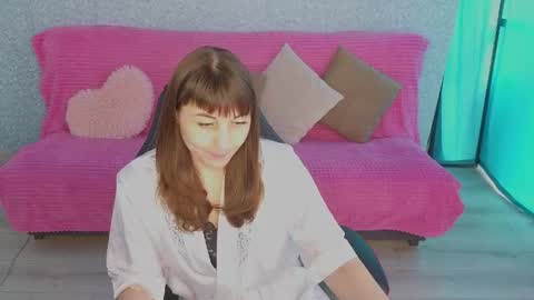 Stela online show from May 10, 9:26 am