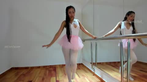 stella  online show from July 28, 8:34 pm