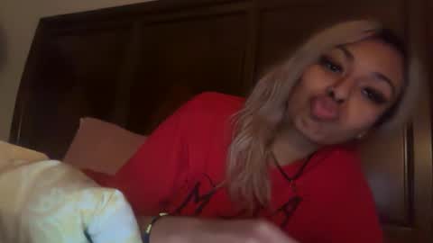Snapshot of stellaangel chatting on October 21, 7:57 am stellaangel online show from October 21, 7:57 am