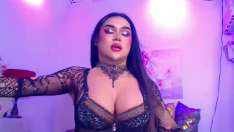 CALL ME STELLA online show from May 2, 6:19 am