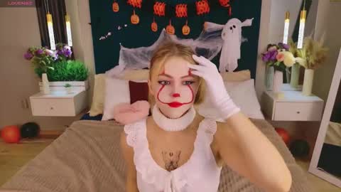 Stella 3 online show from October 30, 5:52 am