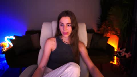 stellahoneywell online show from June 27, 1:06 pm