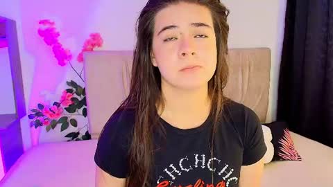 Emma online show from July 4, 12:31 pm