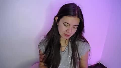 Emma online show from November 11, 4:47 am