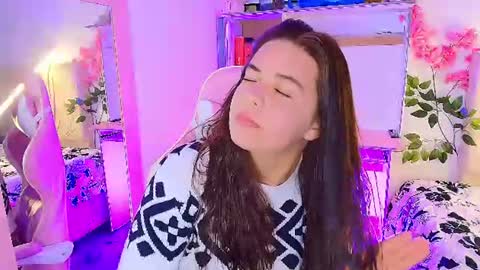 Emma online show from August 3, 3:41 am