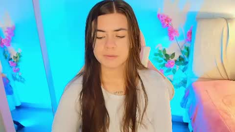 Emma online show from June 30, 11:09 am
