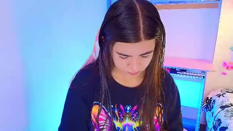 Emma online show from July 11, 3:22 am