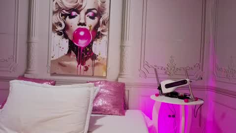Stefff  online show from June 15, 2:25 am
