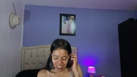Stephania online show from June 17, 2:55 pm