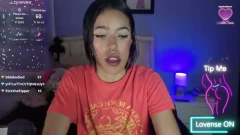 Stephania online show from July 28, 6:20 pm