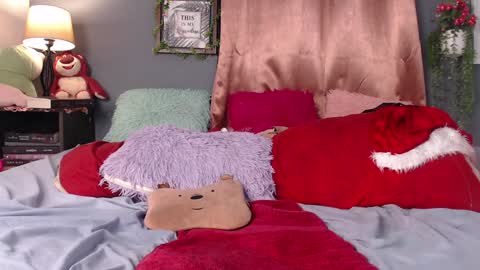    IG  stephani 3333 online show from December 23, 5:06 am