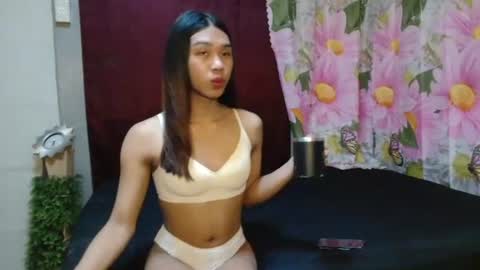 stephanie_zee online show from June 25, 11:26 am