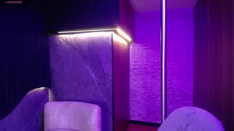 stephany_rodriguez_ online show from March 15, 2:31 pm