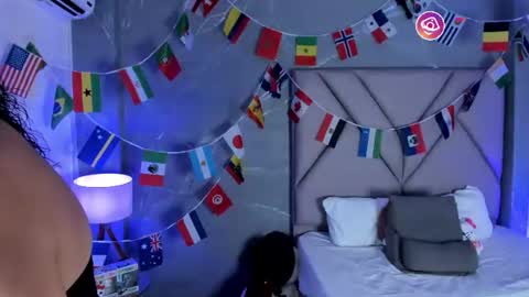 Stefanny online show from July 7, 1:40 am