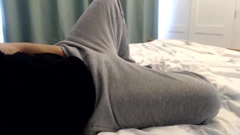 Snapshot of stevebate222 chatting on September 23, 1:05 pm stevebate222 online show from September 23, 1:05 pm