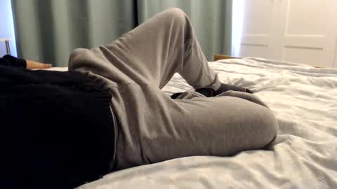 Snapshot of stevebate222 chatting on October 14, 9:23 am stevebate222 online show from October 14, 9:23 am