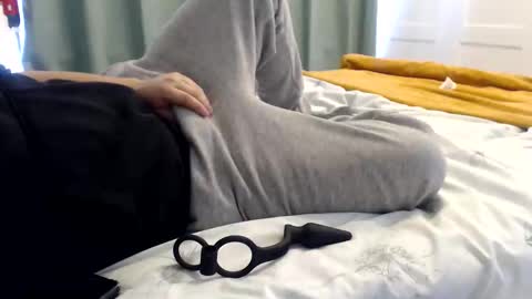 Snapshot of stevebate222 chatting on September 19, 9:35 am stevebate222 online show from September 19, 9:35 am