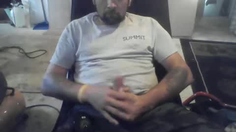 Snapshot of steveneg13 chatting on October 14, 1:47 pm Steveneg13 online show from October 14, 1:47 pm