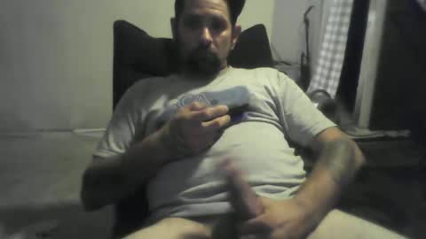 Snapshot of steveneg13 chatting on October 18, 9:24 am Steveneg13 online show from October 18, 9:24 am