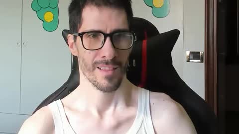 Snapshot of stevex870 chatting on September 15, 7:54 am Steve online show from September 15, 7:54 am