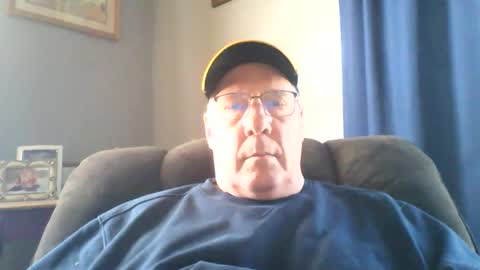 bobby online show from February 21, 3:54 pm