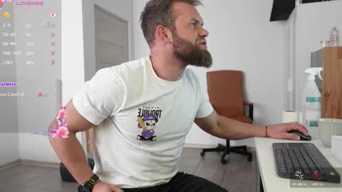 Stewart Barnz online show from March 10, 2:32 pm