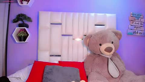 Snapshot of steyseequeen chatting on September 13, 9:12 am Steisee Reyes online show from September 13, 9:12 am