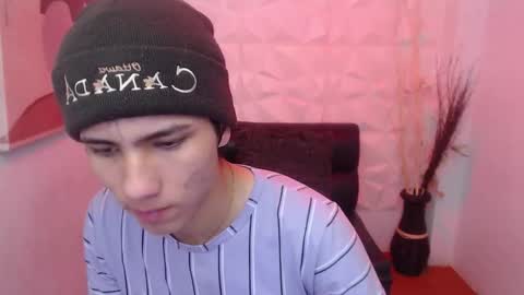 Stich online show from February 21, 1:47 pm