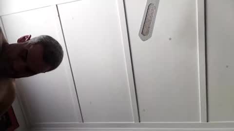 stiffasbaby online show from March 1, 11:47 pm