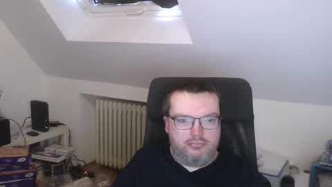 Oliver online show from March 16, 7:12 am