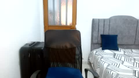 stiv_grant online show from July 28, 7:39 pm