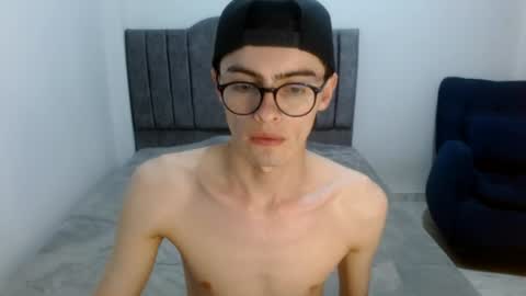 stiv_grant online show from June 24, 12:34 pm