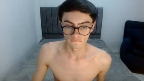 stiv_grant online show from June 16, 12:31 pm