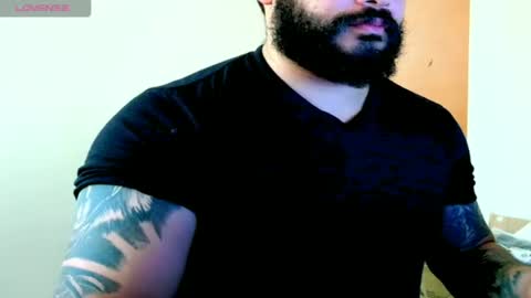 stiven253958 online show from June 13, 2:05 pm