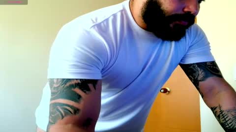 stiven253958 online show from June 7, 9:20 pm