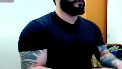 stiven253958 online show from May 29, 11:25 pm
