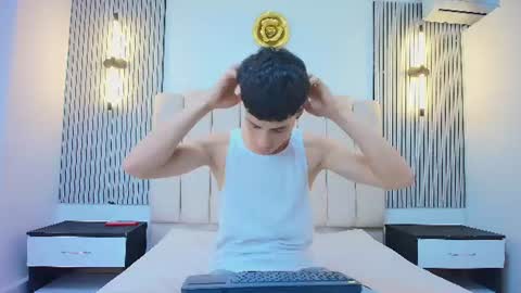 stiven_cooper2 online show from June 23, 12:33 pm