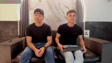 friends online show from April 28, 3:33 am